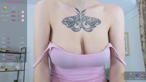 Snapshot of vivian_delot chatting on December 19, 2025, 4:25 pm Sofia online show from December 19, 2025, 4:25 pm