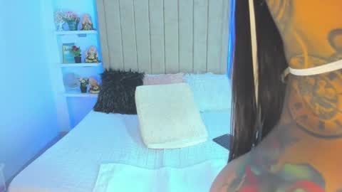 Vivian Monroe online show from January 6, 2025, 3:19 pm