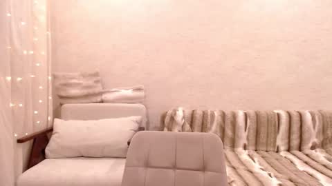 Snapshot of vivian_soul chatting on March 6, 2026, 4:25 pm Vivian online show from March 6, 2026, 4:25 pm