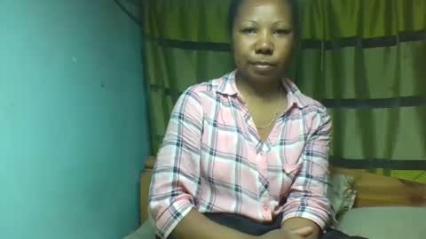 viviane0812 online show from September 30, 2025, 2:44 pm