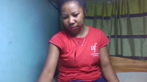 viviane0812 online show from November 17, 2025, 2:39 am