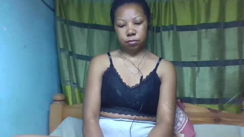 viviane0812 online show from November 30, 2025, 3:49 pm