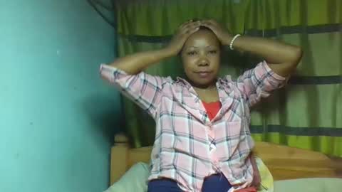 Snapshot of viviane0812 chatting on January 17, 2026, 6:00 pm viviane0812 online show from January 17, 2026, 6:00 pm