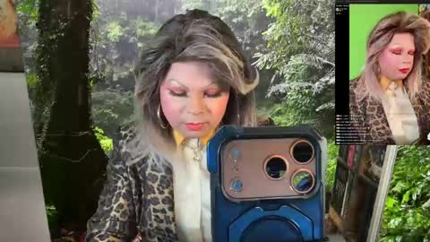 VivianFrosty online show from May 3, 2026, 3:23 am