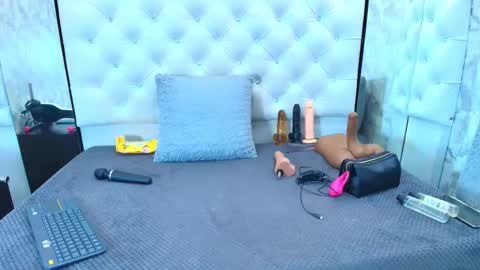 VivianRose online show from March 13, 2026, 10:16 pm