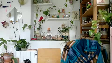 Snapshot of vivid_ether chatting on January 6, 2025, 1:08 pm Viv online show from January 6, 2025, 1:08 pm