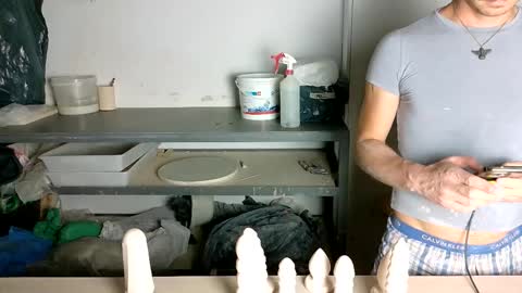 Snapshot of vivid_ether chatting on September 19, 2025, 8:31 pm Viv online show from September 19, 2025, 8:31 pm