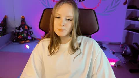 Snapshot of vivienleeigh chatting on December 26, 2024, 8:42 pm Vivien online show from December 26, 2024, 8:42 pm