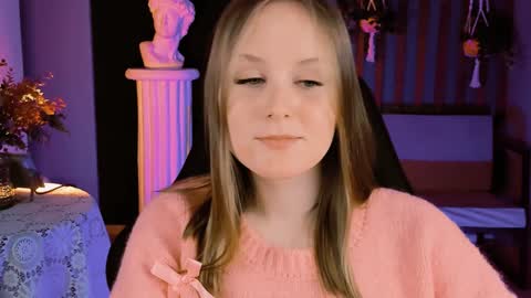 Snapshot of vivienleeigh chatting on January 24, 2025, 4:49 pm Vivien online show from January 24, 2025, 4:49 pm