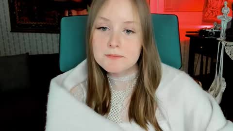 Snapshot of vivienleeigh chatting on February 9, 2025, 4:07 pm Vivien online show from February 9, 2025, 4:07 pm