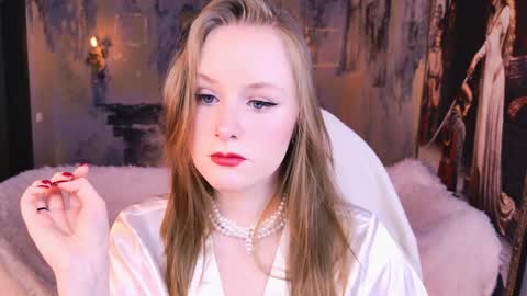 Vivien online show from April 4, 2026, 5:27 am