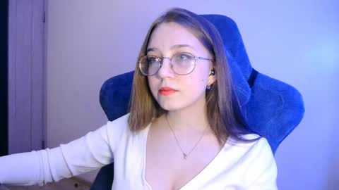 Snapshot of vivivivikkie chatting on February 1, 2026, 9:57 pm vivivivikkie online show from February 1, 2026, 9:57 pm