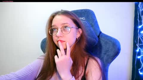 vivivivikkie online show from May 20, 2026, 9:21 pm