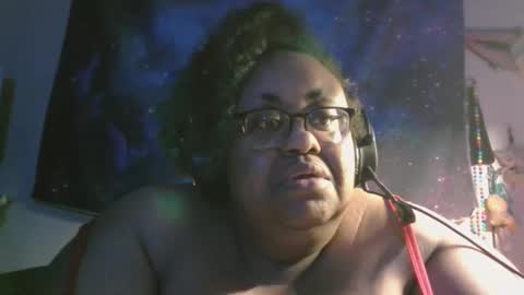 Snapshot of vivvimarionette chatting on March 6, 2026, 1:35 am vivvimarionette online show from March 6, 2026, 1:35 am