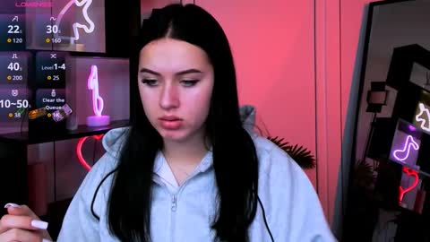 Snapshot of vivy_star chatting on November 11, 2025, 7:14 pm vivy_star online show from November 11, 2025, 7:14 pm