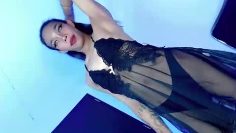 Snapshot of vixen_foxx chatting on February 8, 2026, 6:17 am vixen online show from February 8, 2026, 6:17 am