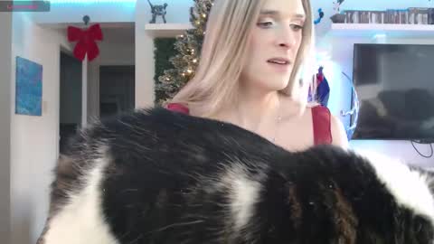 Snapshot of vixen_lockheart chatting on December 14, 2025, 6:23 pm Vixen online show from December 14, 2025, 6:23 pm