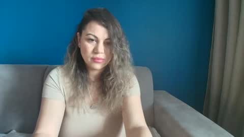 vixenvibesx online show from February 23, 2025, 8:06 am