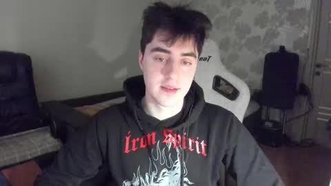 Snapshot of vlad1605 chatting on January 13, 2026, 7:13 am Martin online show from January 13, 2026, 7:13 am