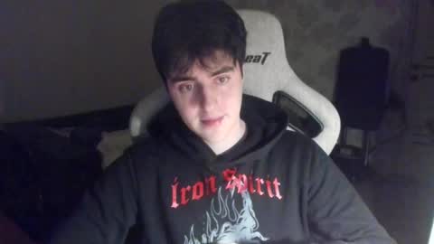 Snapshot of vlad1605 chatting on February 13, 2026, 1:56 am Martin online show from February 13, 2026, 1:56 am