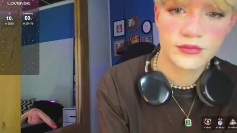 Vlad  online show from November 21, 2025, 2:27 pm