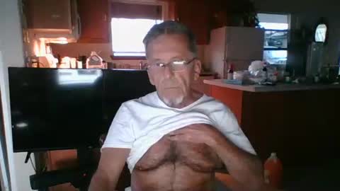Snapshot of vnpg92 chatting on March 30, 2026, 12:33 am vnpg92 online show from March 30, 2026, 12:33 am