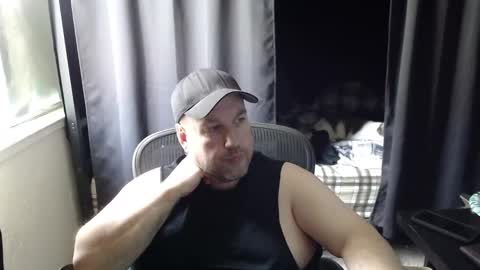 Snapshot of voidcatdaddy chatting on February 7, 2026, 10:35 pm Rev online show from February 7, 2026, 10:35 pm