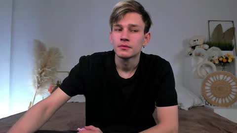 Snapshot of volan_starts chatting on February 21, 2026, 4:13 am Dan online show from February 21, 2026, 4:13 am