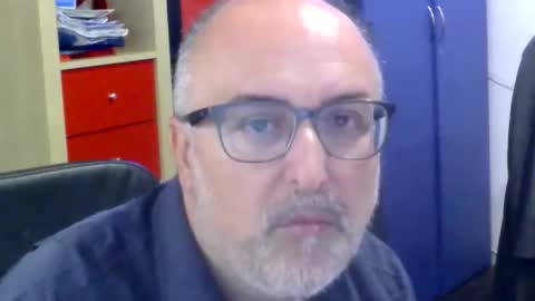 Snapshot of volpi72 chatting on October 25, 2025, 10:23 am volpi72 online show from October 25, 2025, 10:23 am