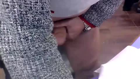 Snapshot of volpi72 chatting on December 3, 2025, 7:01 pm volpi72 online show from December 3, 2025, 7:01 pm