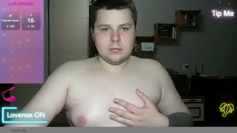 Snapshot of volshebnik_130 chatting on March 4, 2025, 6:39 pm Volshebnik1302 online show from March 4, 2025, 6:39 pm