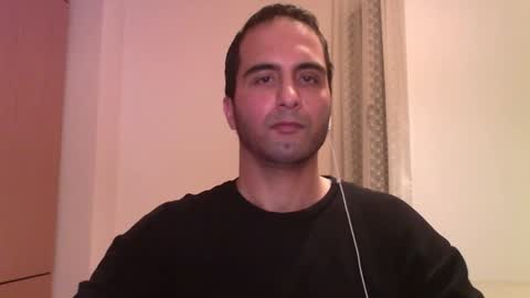 volve5 online show from February 14, 2025, 8:37 pm