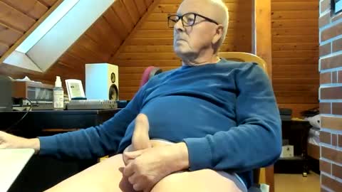 Snapshot of vonrex1 chatting on January 3, 2025, 3:44 pm heinz online show from January 3, 2025, 3:44 pm