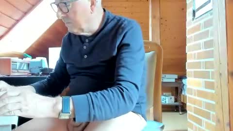 Snapshot of vonrex1 chatting on February 28, 2025, 10:09 am heinz online show from February 28, 2025, 10:09 am