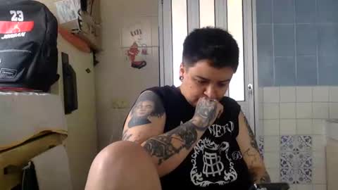 Snapshot of voodkha chatting on February 11, 2026, 3:39 pm Danny and Ale online show from February 11, 2026, 3:39 pm