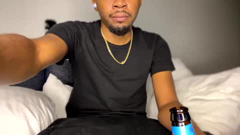 Snapshot of voodoodxck chatting on January 25, 2025, 3:40 am voodoodxck online show from January 25, 2025, 3:40 am