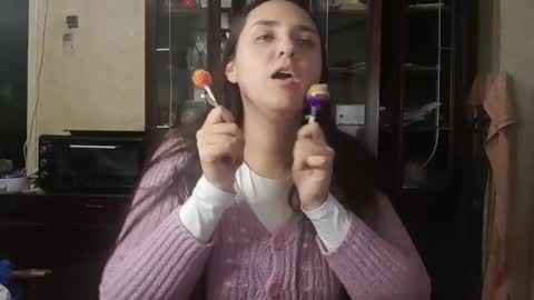 Snapshot of voulezvous_angel chatting on December 3, 2025, 5:55 pm voulezvous_angel online show from December 3, 2025, 5:55 pm