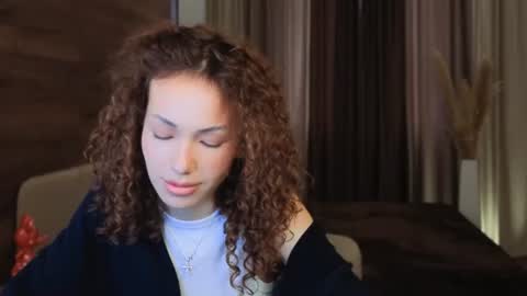 Lily online show from June 20, 2026, 10:07 am