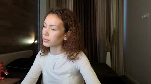 Lily online show from June 24, 2026, 5:28 am