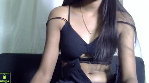 Snapshot of voxy_love_01 chatting on January 13, 2025, 6:49 pm voxy online show from January 13, 2025, 6:49 pm
