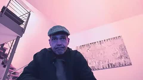 Snapshot of voyeuredeluxe chatting on February 27, 2026, 1:49 am voyeuredeluxe online show from February 27, 2026, 1:49 am