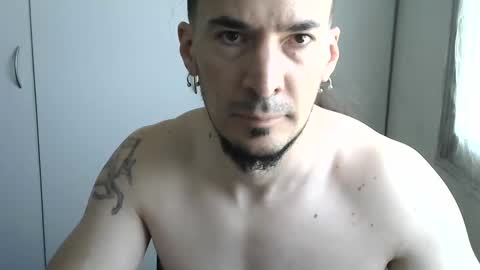 Snapshot of vulgarismagistral15 chatting on October 1, 2025, 5:41 pm Vulgaris online show from October 1, 2025, 5:41 pm