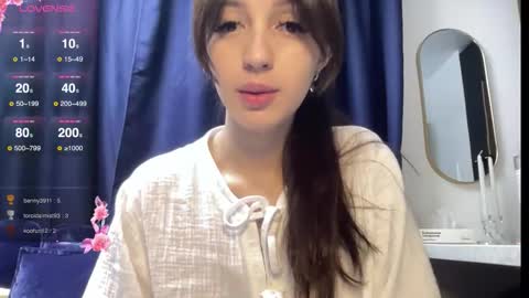 Alice  Before pvt write to me in PM  online show from December 20, 2025, 8:49 pm