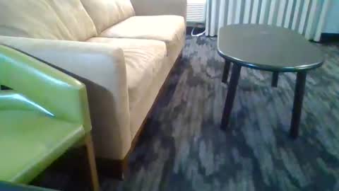 Snapshot of wakeman222 chatting on December 17, 2025, 1:33 am Dirty Slut Teacher online show from December 17, 2025, 1:33 am