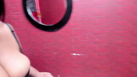 waleska   online show from November 29, 2025, 12:41 pm