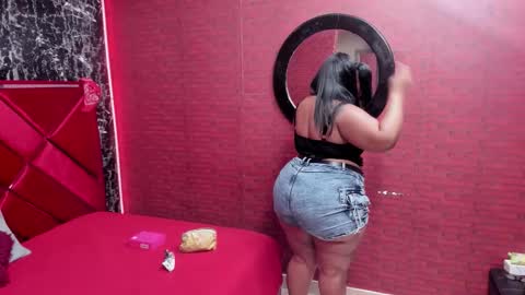 Snapshot of waleskabbw_ass chatting on February 8, 2026, 11:57 am waleska online show from February 8, 2026, 11:57 am