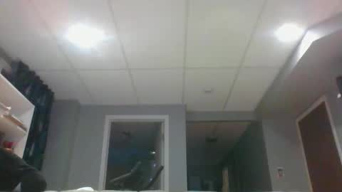 Snapshot of walker033 chatting on December 23, 2025, 4:10 am walker033 online show from December 23, 2025, 4:10 am