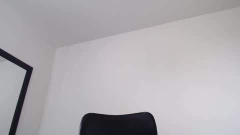 WALTER BROWN  online show from January 17, 2025, 6:23 pm