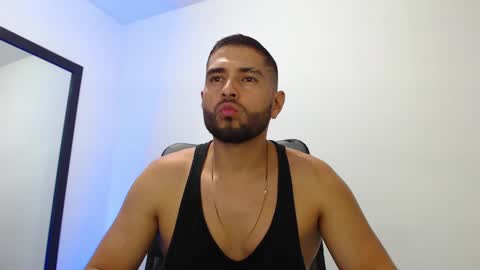 WALTER BROWN  online show from January 18, 2025, 11:22 pm