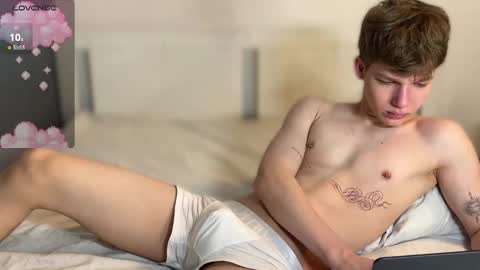 Snapshot of walterback chatting on October 15, 2025, 7:30 am Mark and Tom online show from October 15, 2025, 7:30 am